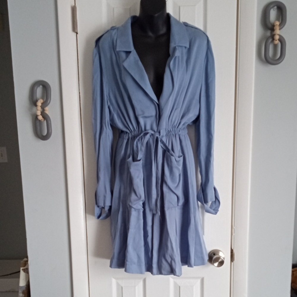 🚨B2G1 GIANNI BINI Light Blue Lightweight Belted Trench Jacket